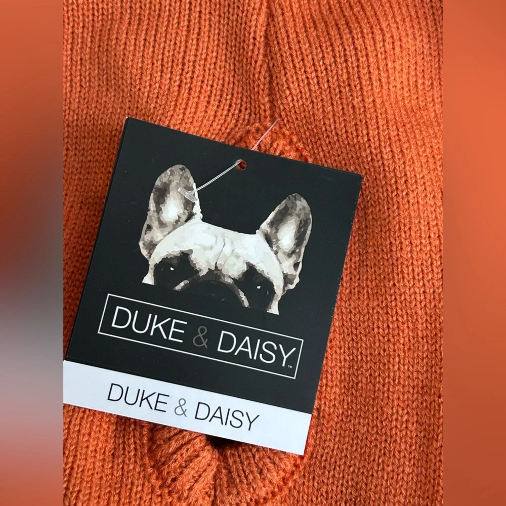 Duke & Daisy Sweater size Large new with tags pet clothes, orange rust hoodie M
